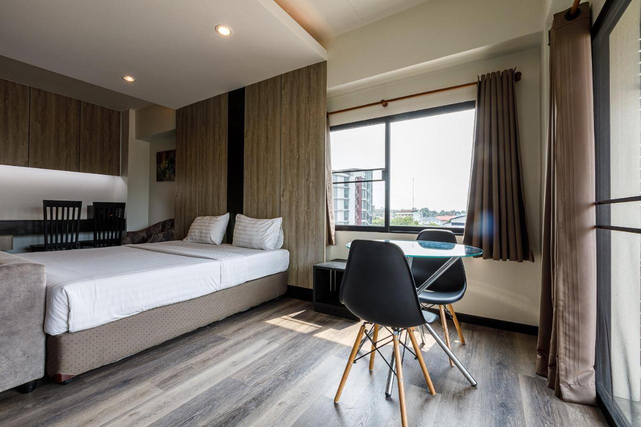 Grand Marina Residence Hotel Ban Laem Chabang Dış mekan fotoğraf