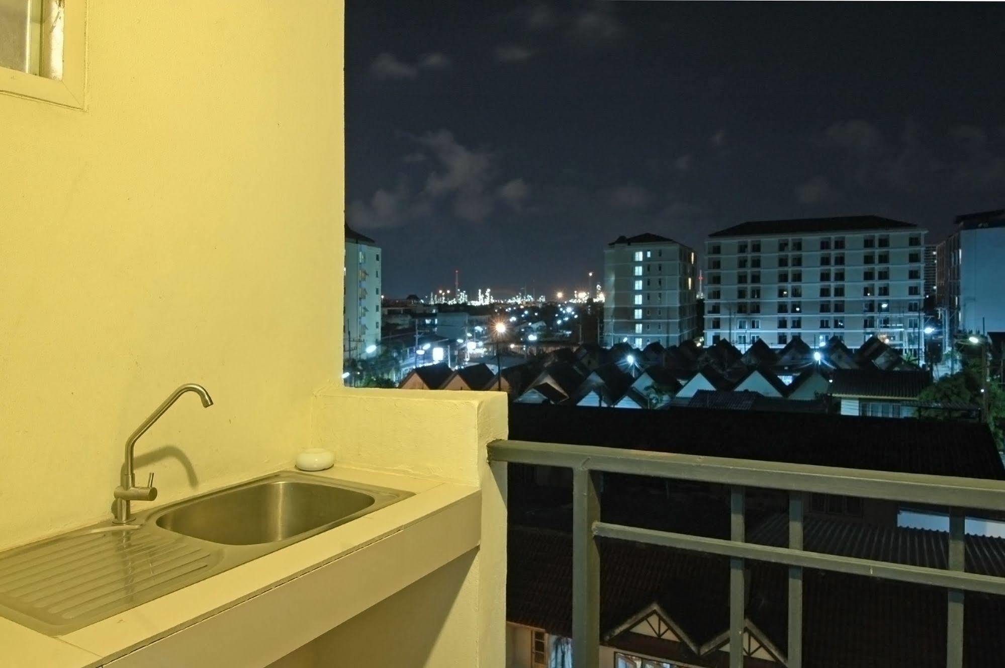 Grand Marina Residence Hotel Ban Laem Chabang Dış mekan fotoğraf