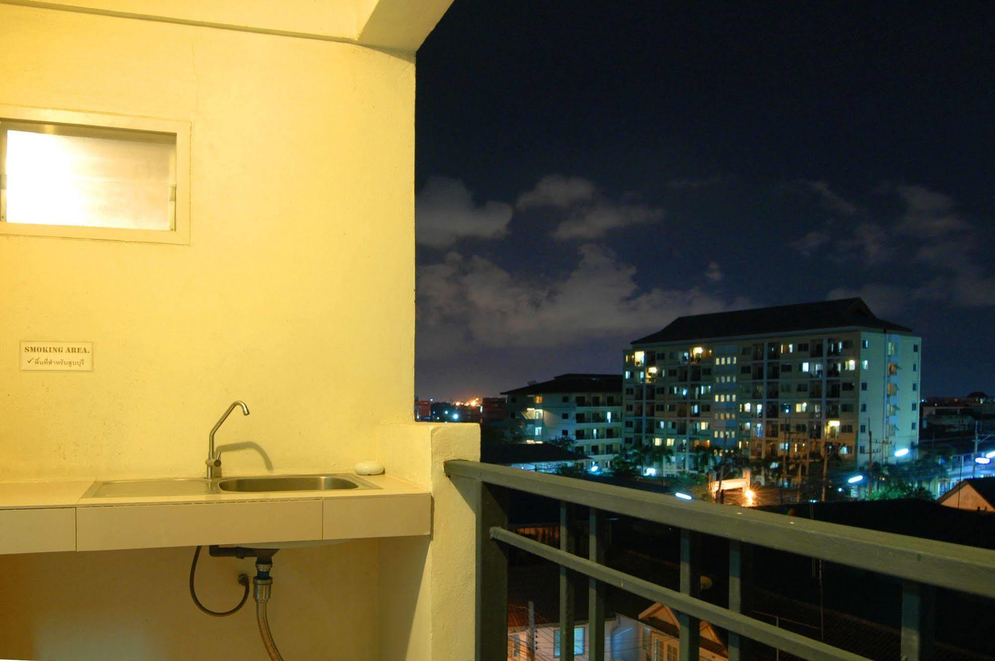Grand Marina Residence Hotel Ban Laem Chabang Dış mekan fotoğraf